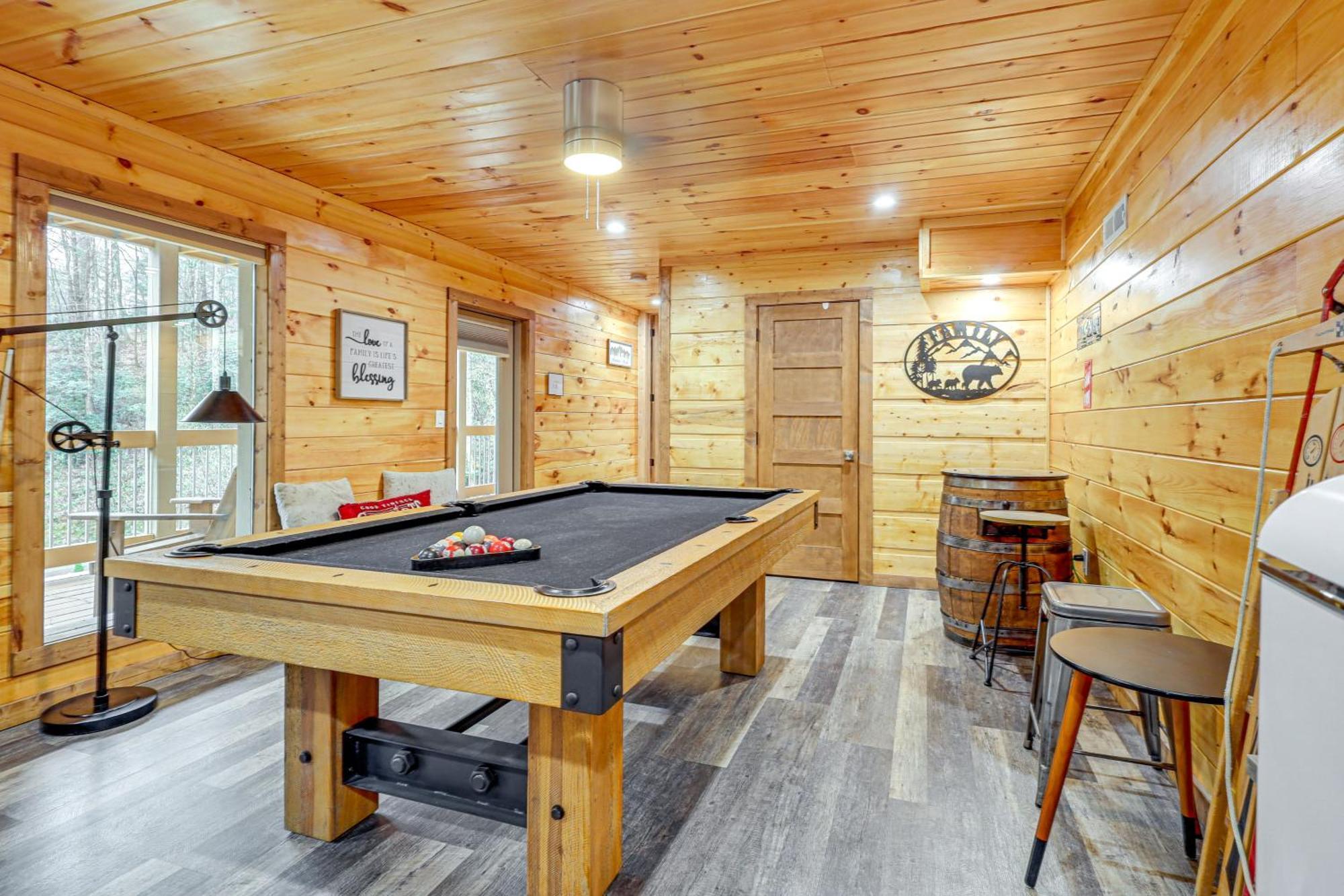 Close To Hiking And Attractions Smoky Mtn Holiday home