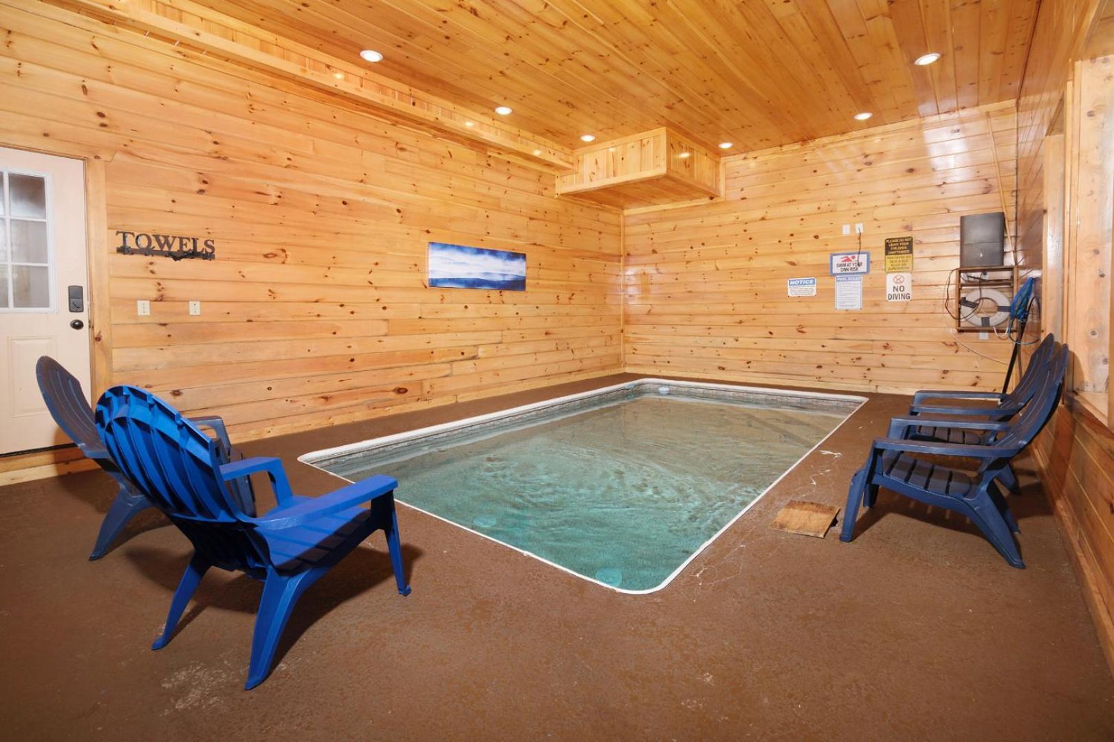 Pet Friendly 5br Indoor Pool Gameroom Theater
