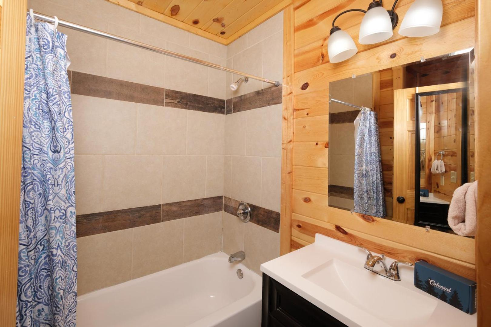 Pet Friendly 5br Indoor Pool Gameroom Theater Pigeon Forge
