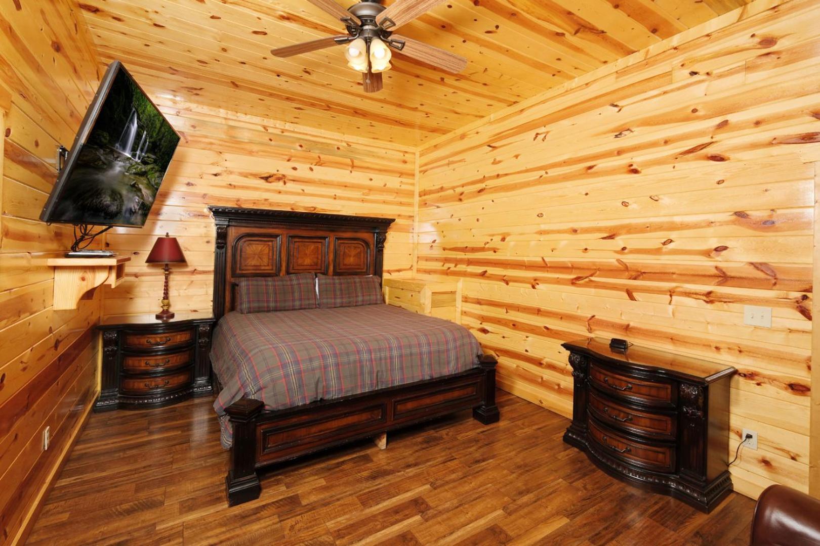 Pet Friendly 5br Indoor Pool Gameroom Theater
