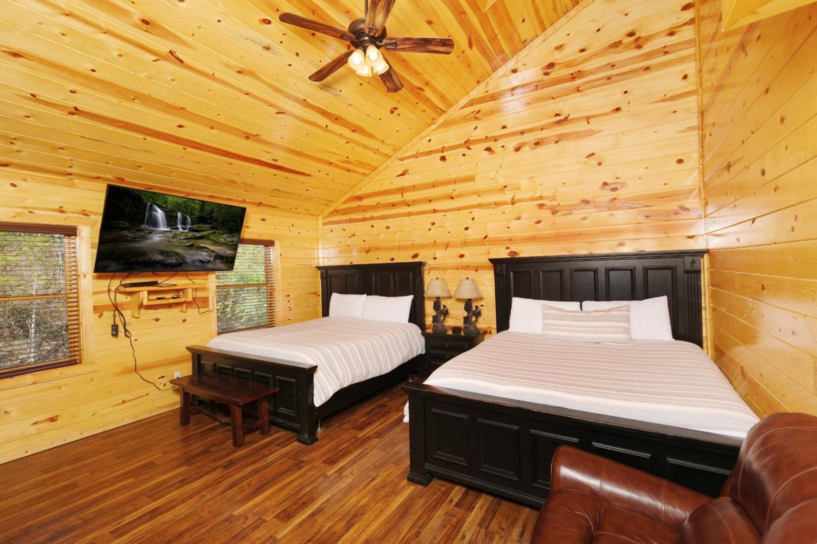 Pet Friendly 5br Indoor Pool Gameroom Theater *
