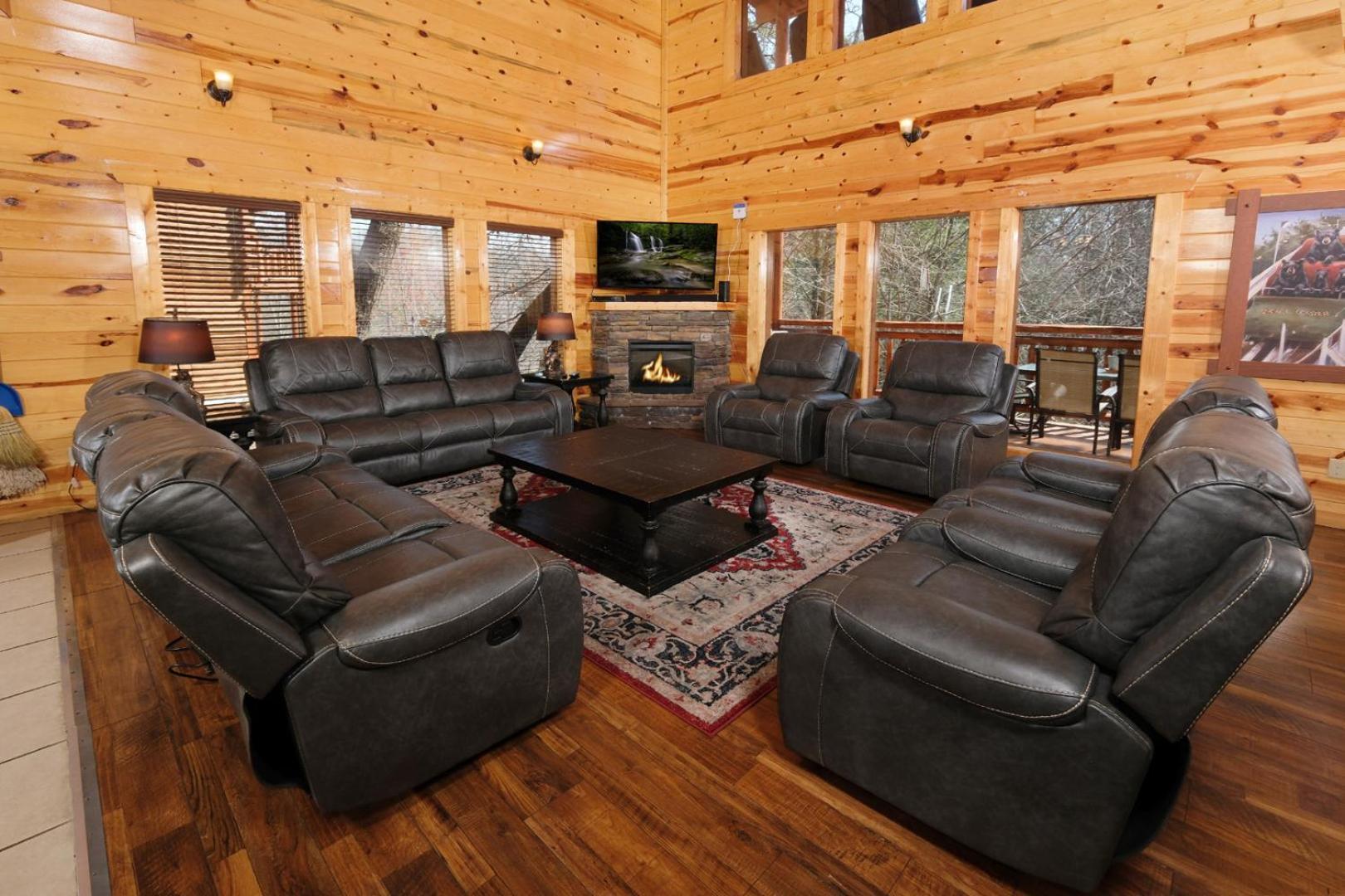 Holiday home Pet Friendly 5br Indoor Pool Gameroom Theater Pigeon Forge