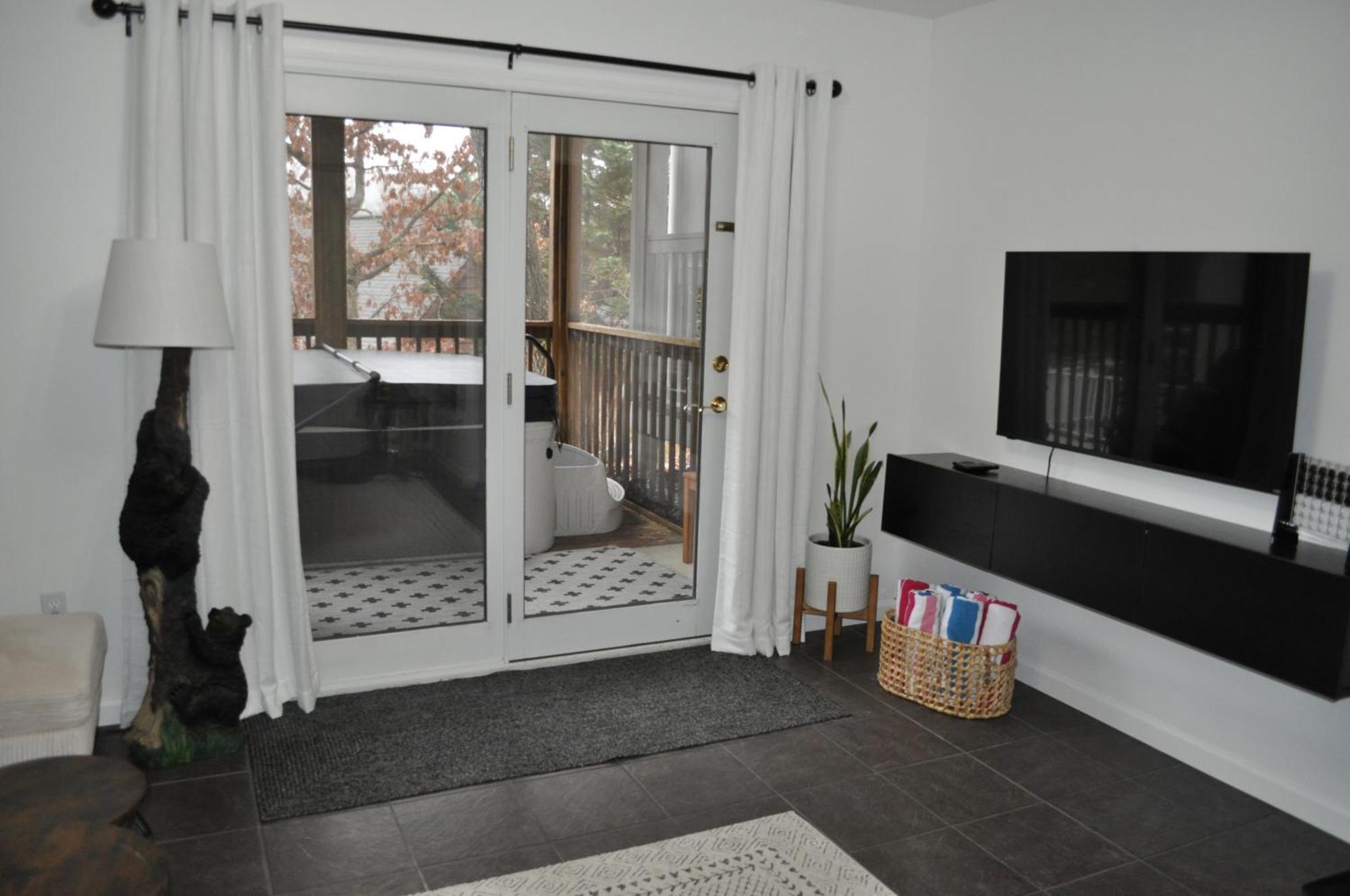 Relax At Forge Tranquil Retreat Near Attractions Pigeon Forge