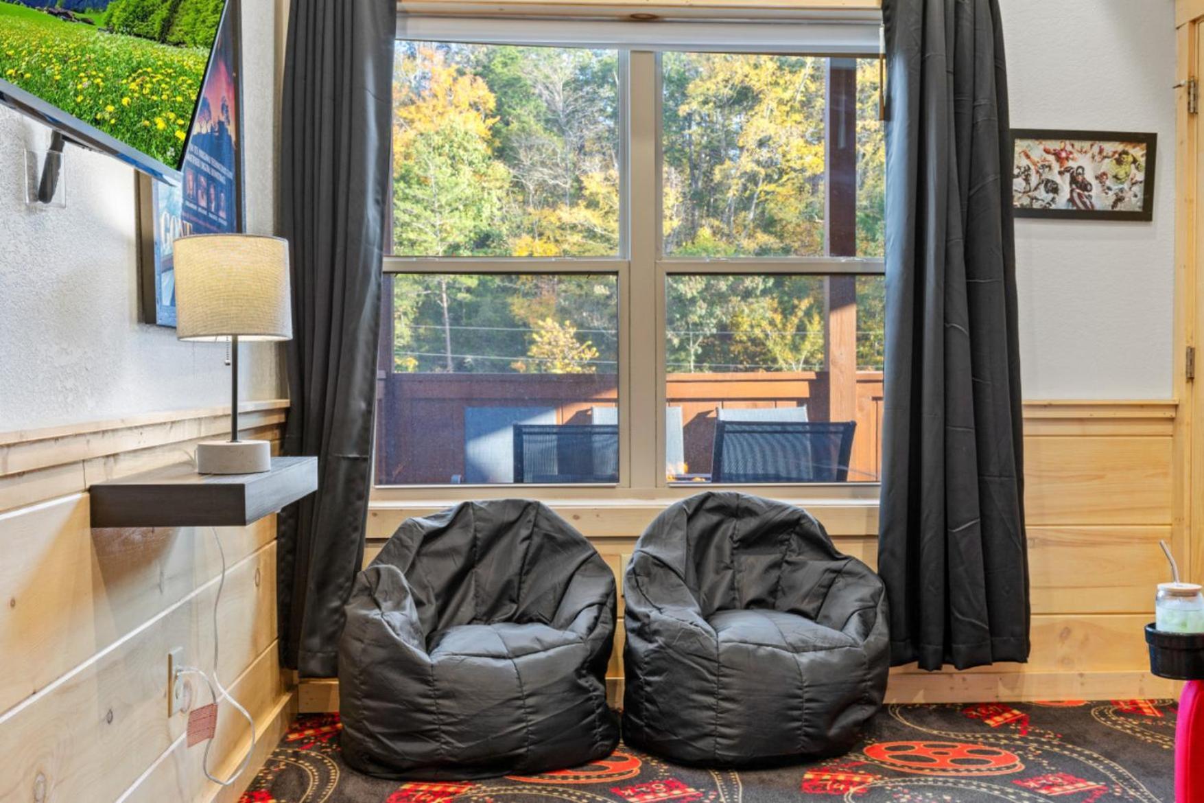 Enchanted Forest Hideaway By Ghosal Luxury Pigeon Forge
