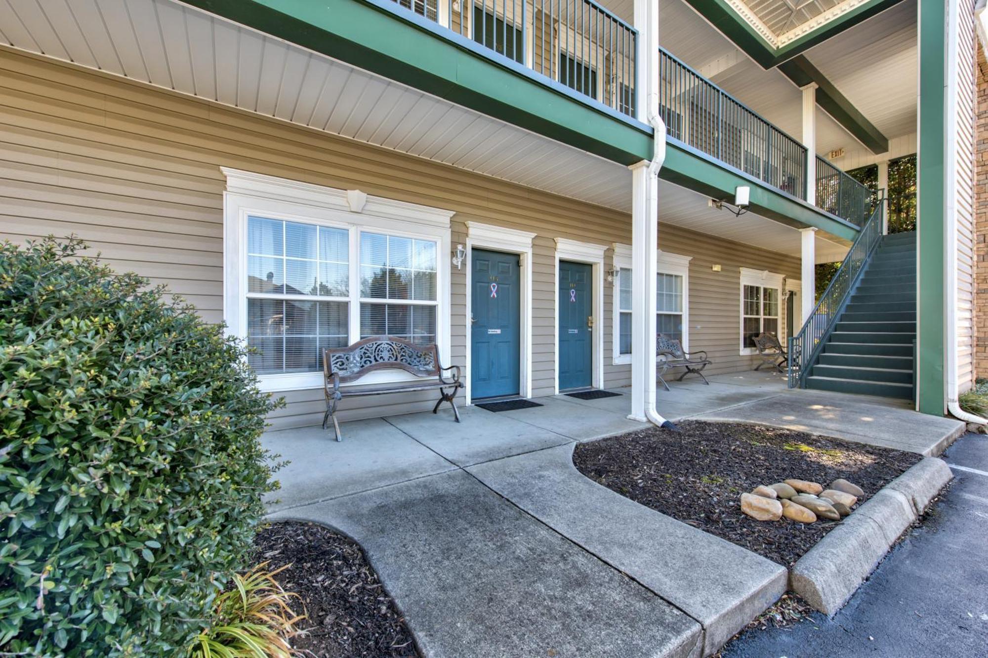 Colonial Crest Unit #113