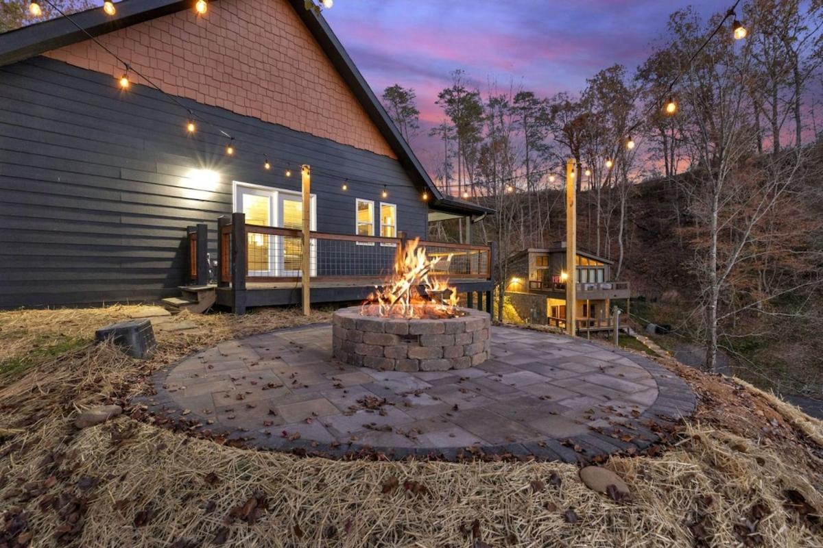 Modern Retreat Holiday home