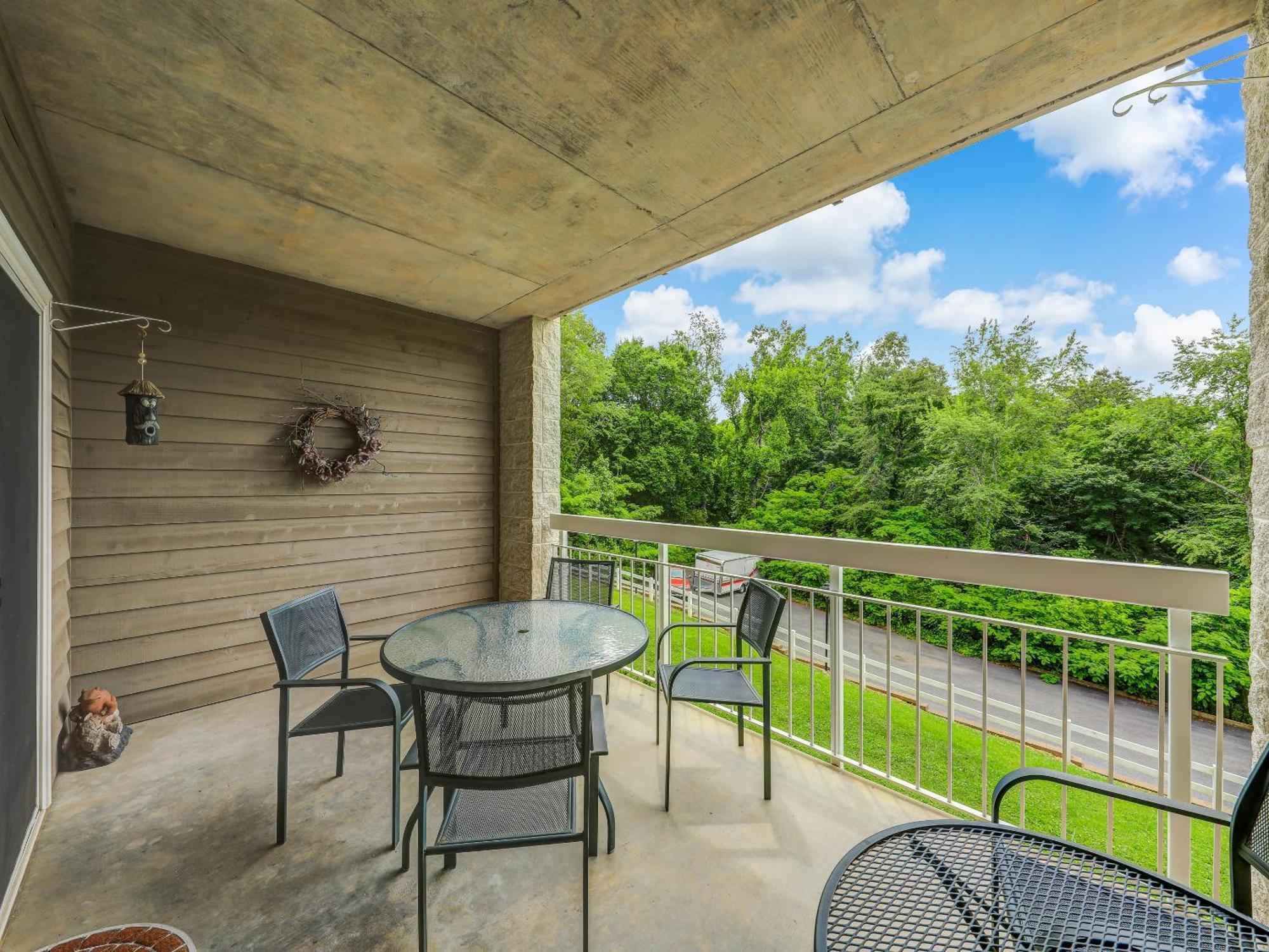 Whispering Pines 424 Pigeon Forge