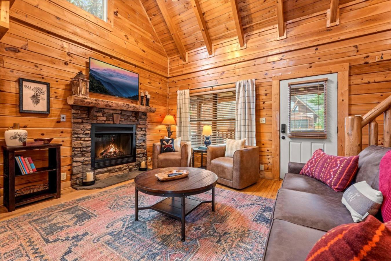 Holiday home Luxe Modern Nest- Hot Tub- Pool Table- Bbq