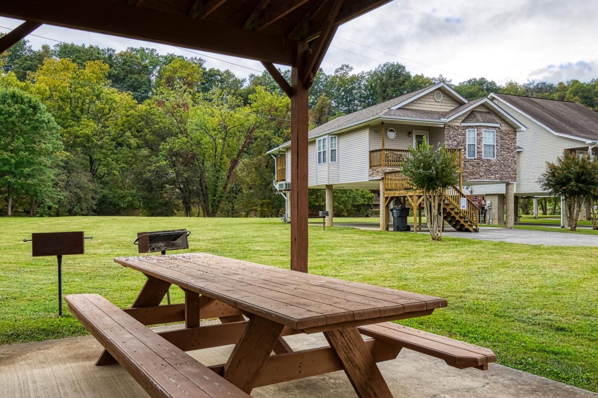 River Escape Holiday home