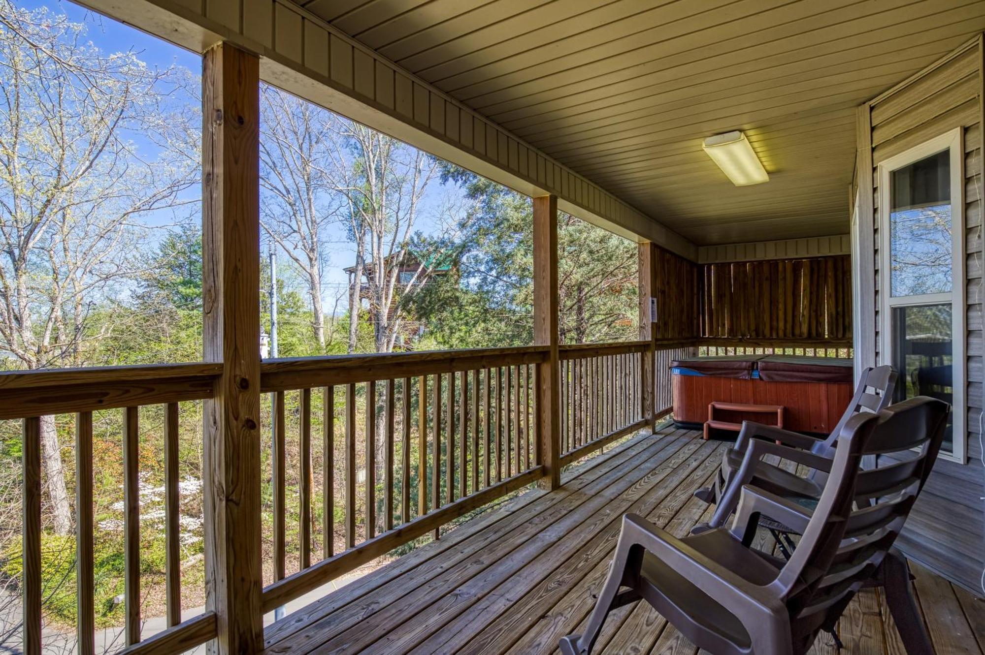 The Vicinity Chalet Pigeon Forge
