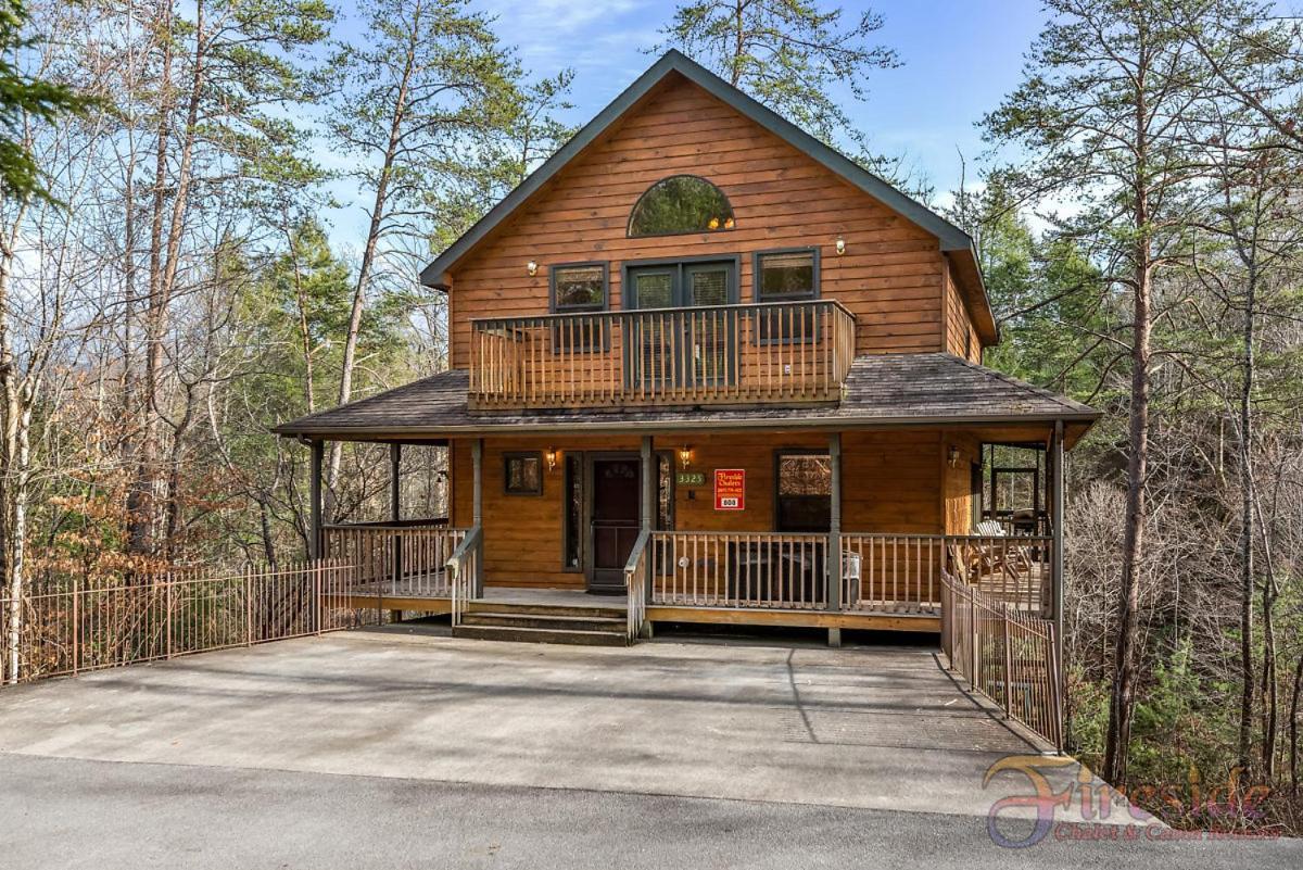 Time Ever Chalet Pigeon Forge