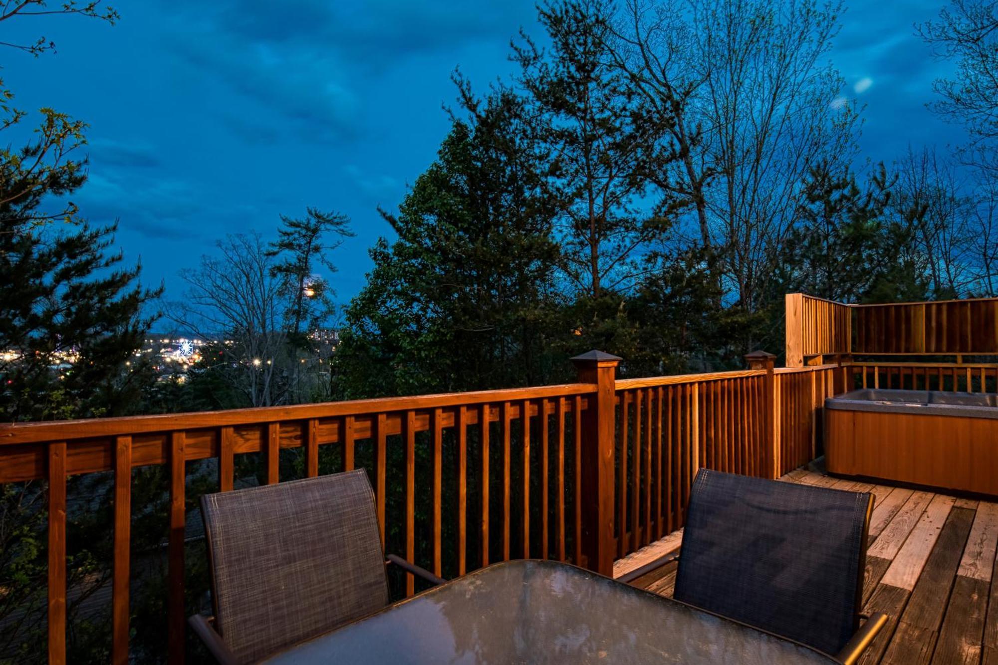 Sunset Passion Pigeon Forge