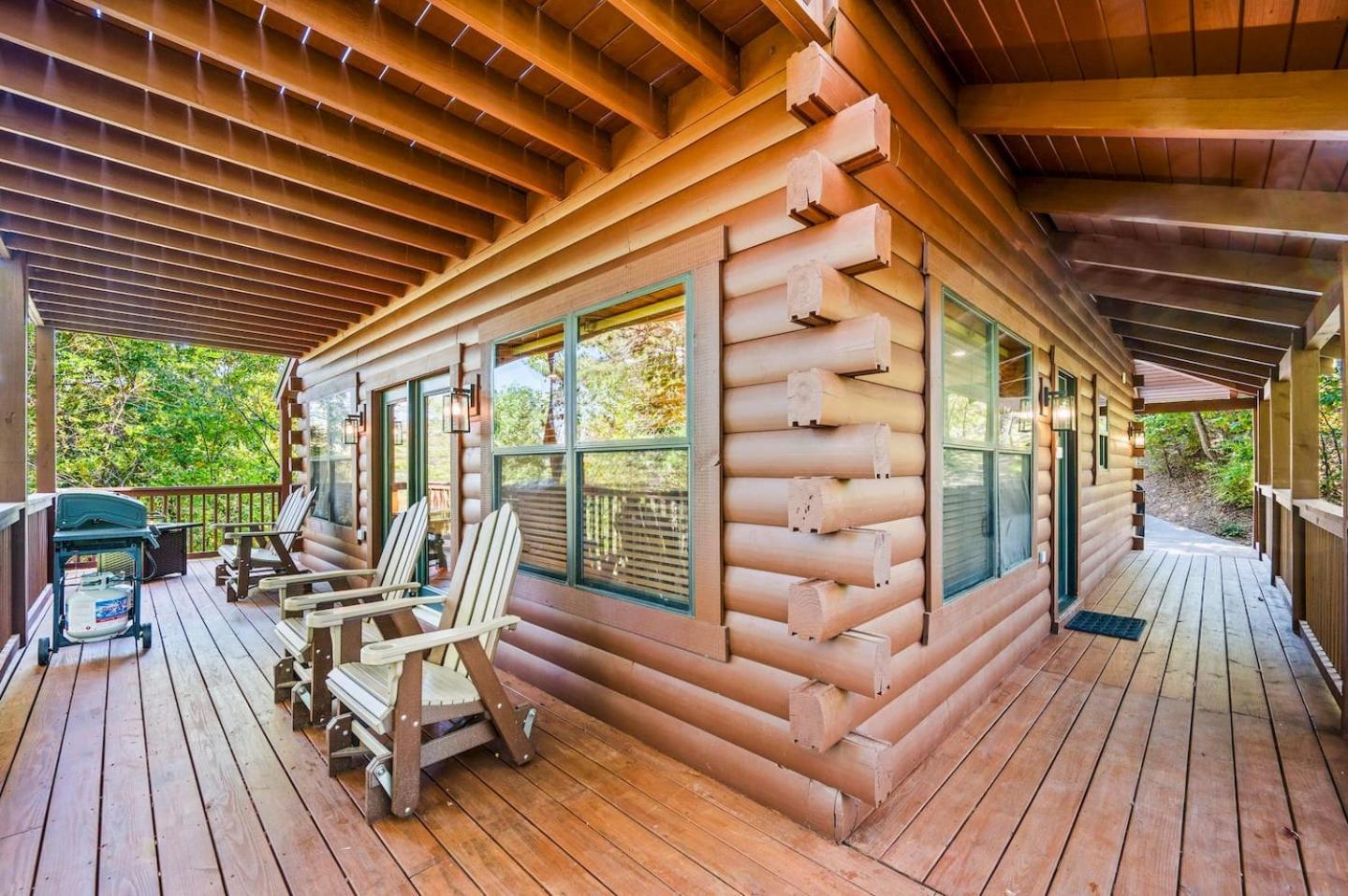 Holiday home Cozy - Hot Tub, Game Room, Outdoor Pool Pigeon Forge