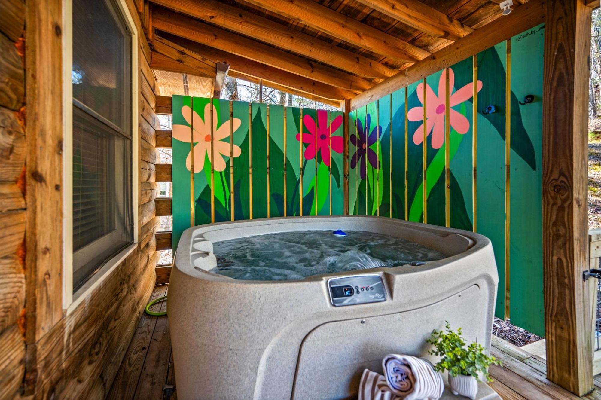 Holiday home Couples Getaway Near National Park W Hot Tub *