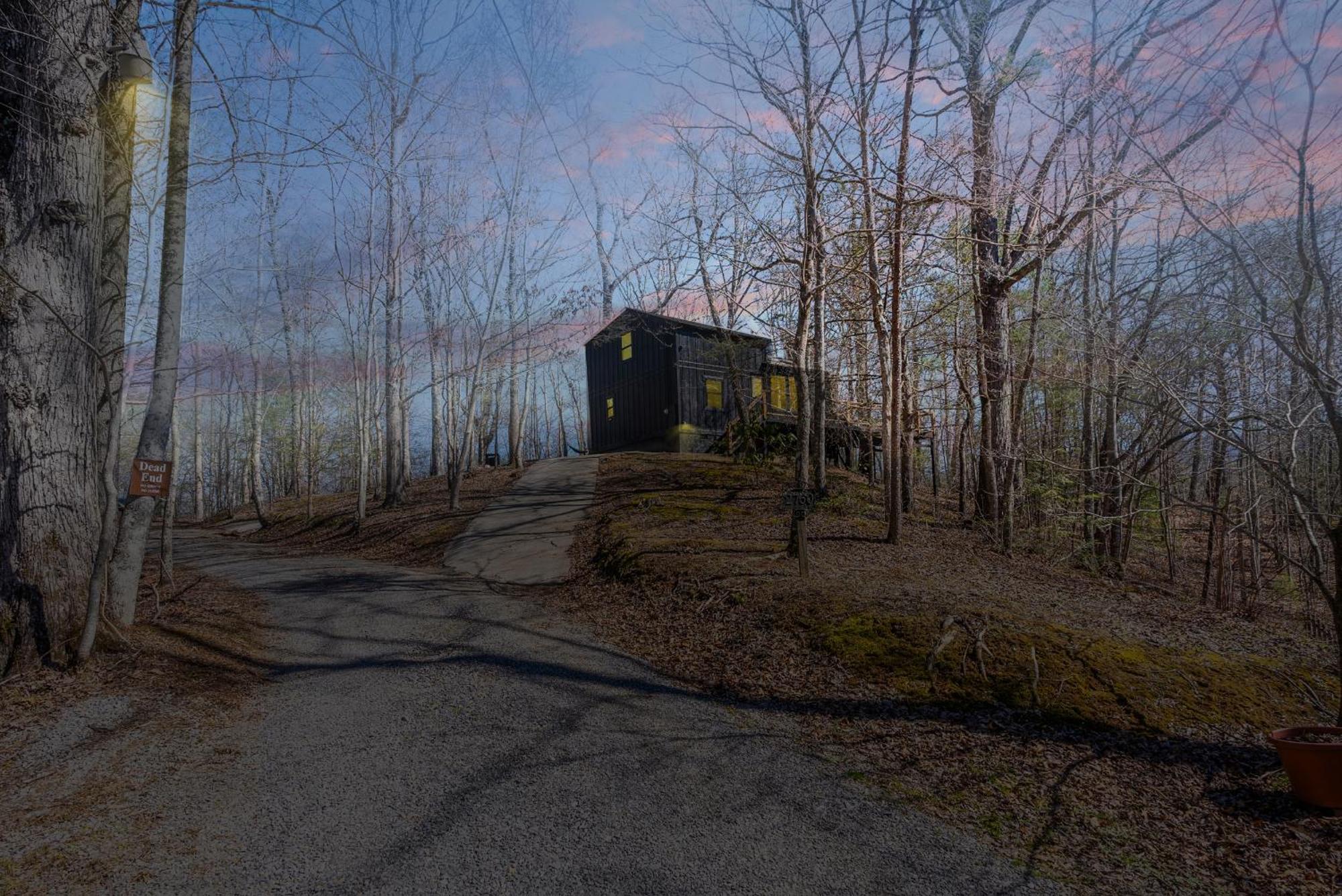 Modern Mountain Hideaway-secluded, Close To Town *