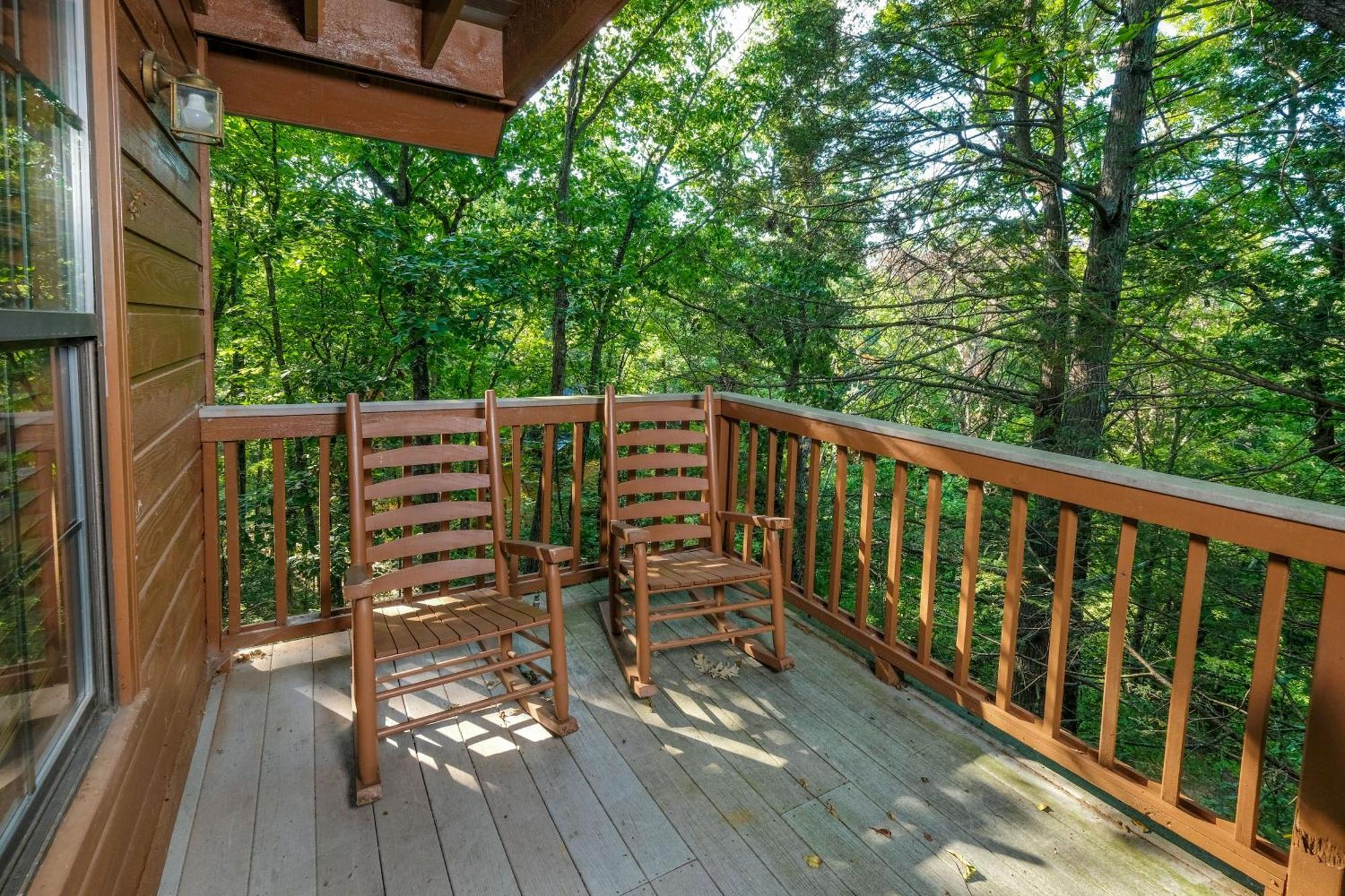 Chalet Grandpas Getaway