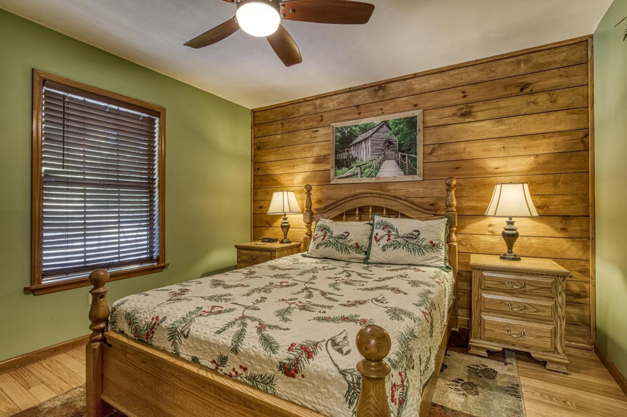 Chalet Grandpas Getaway
