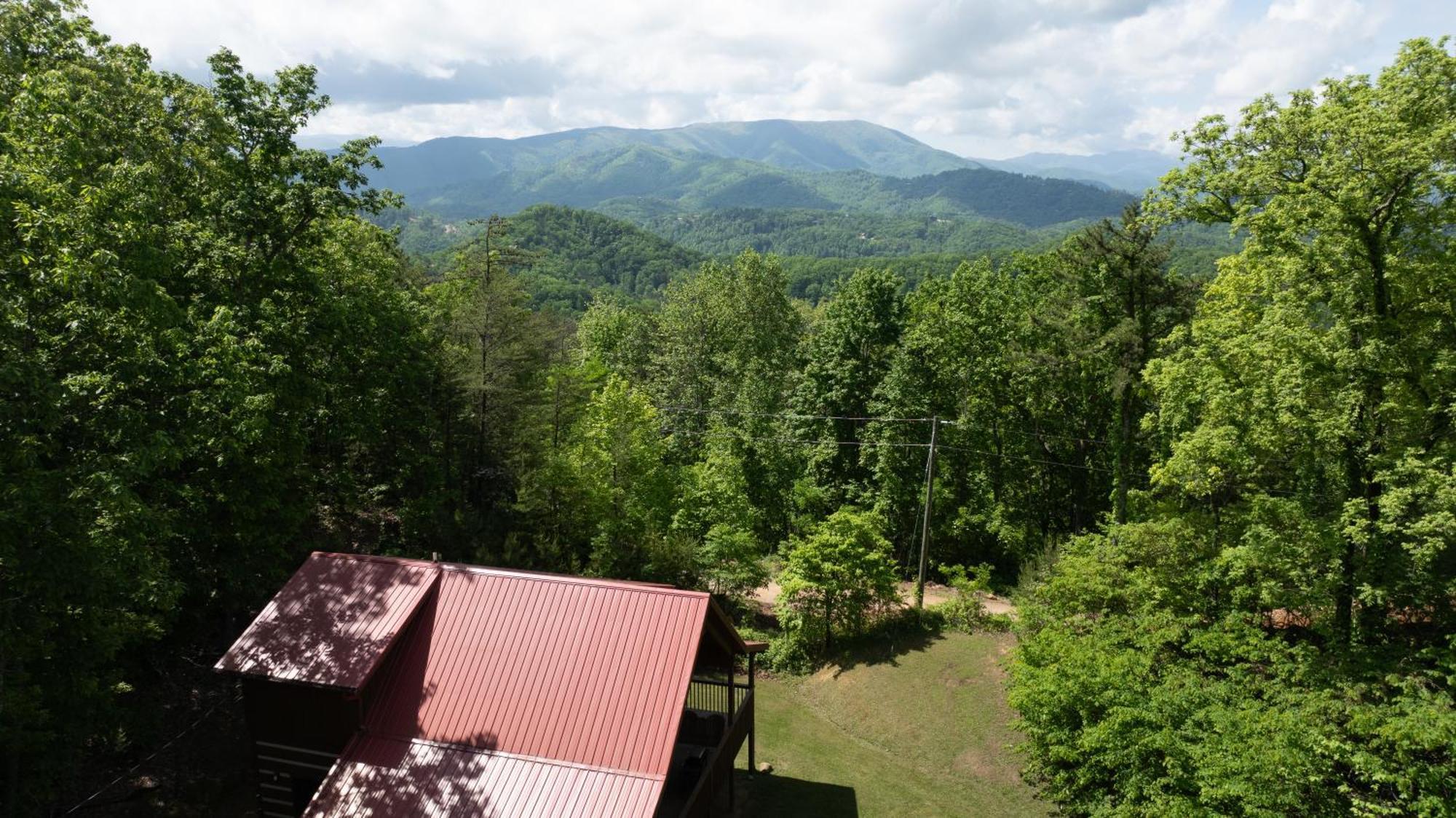 Outskirts Of Heaven Pigeon Forge