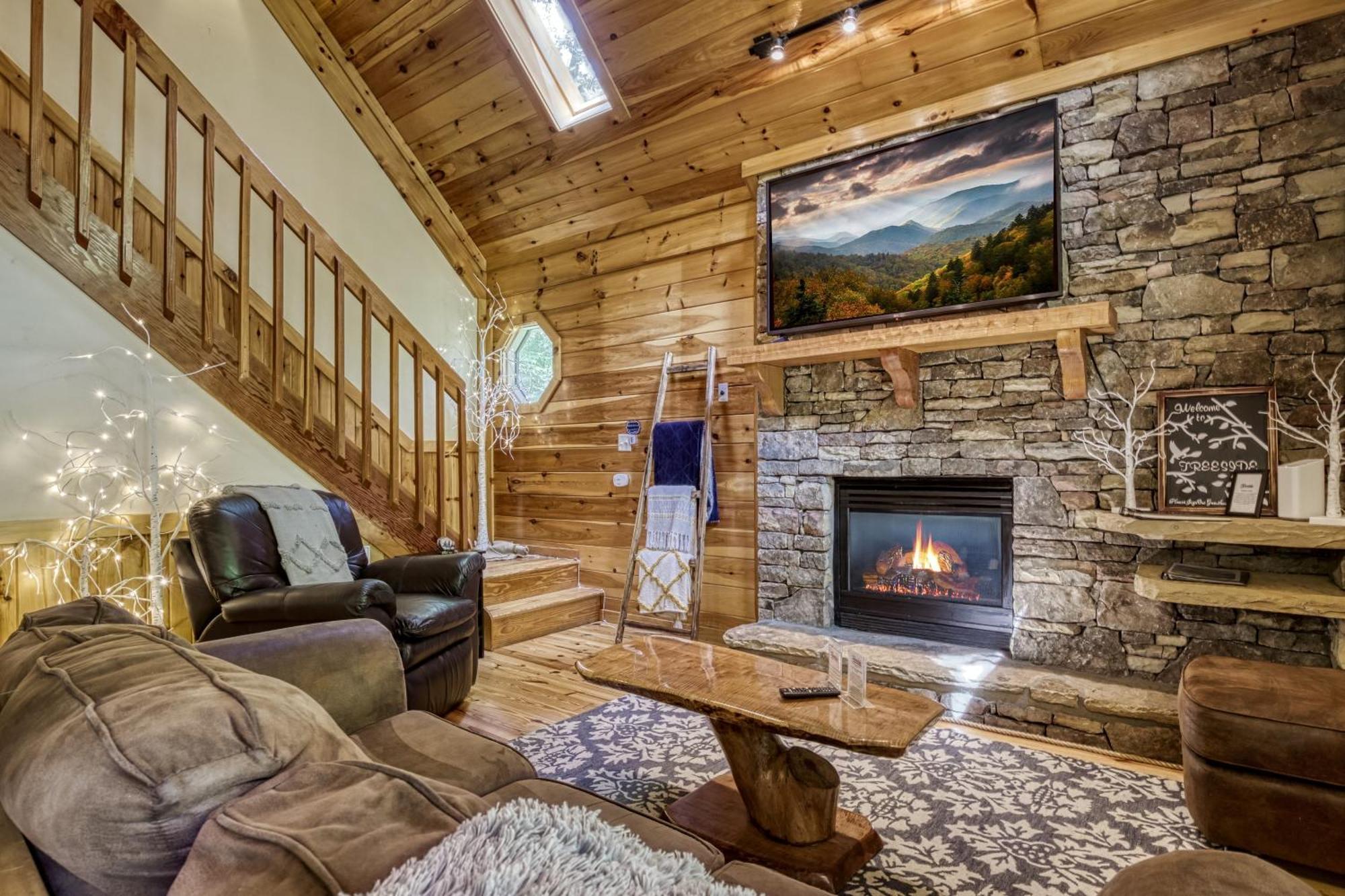 Treeside Chalet