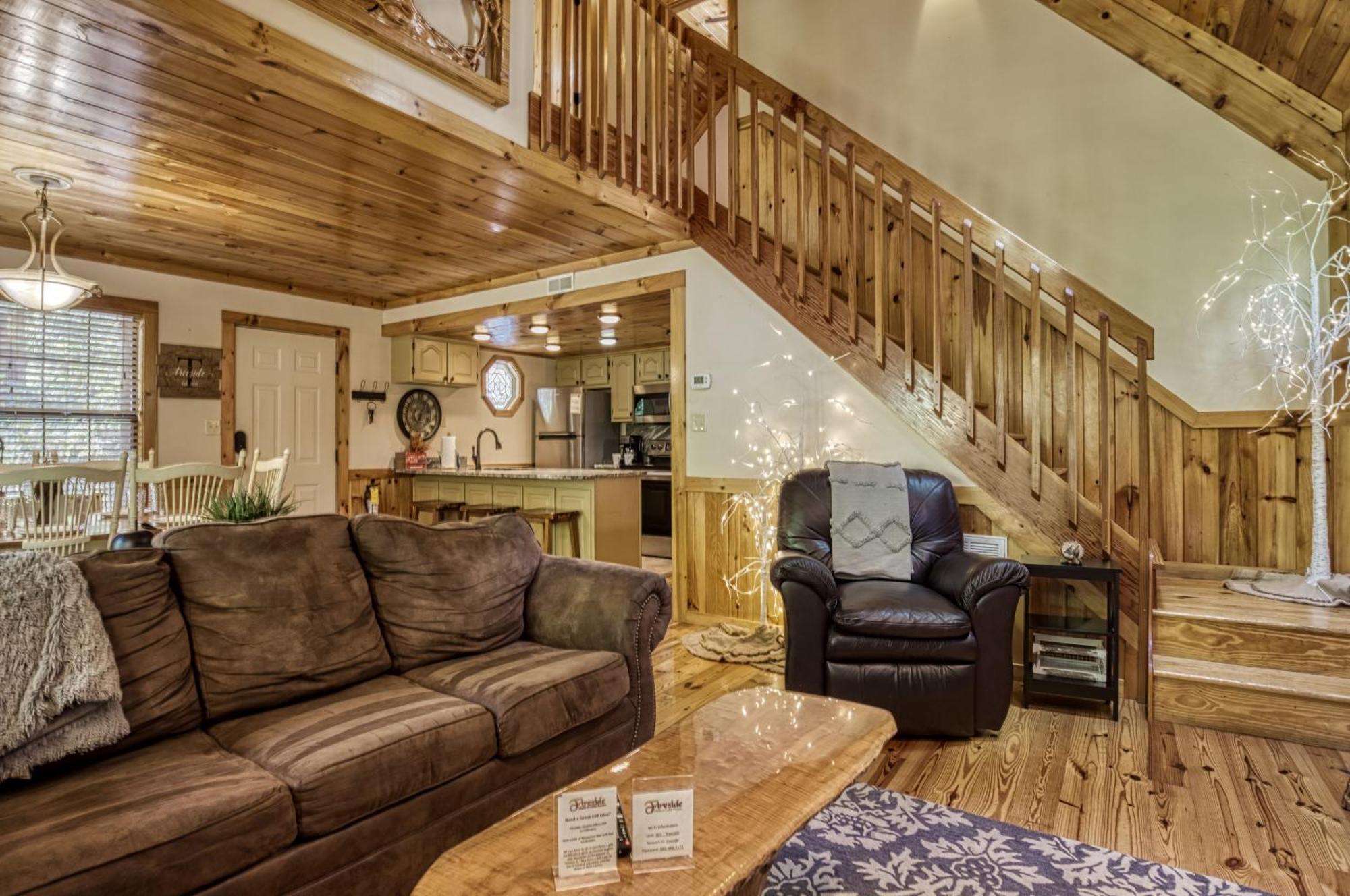Treeside Chalet Pigeon Forge