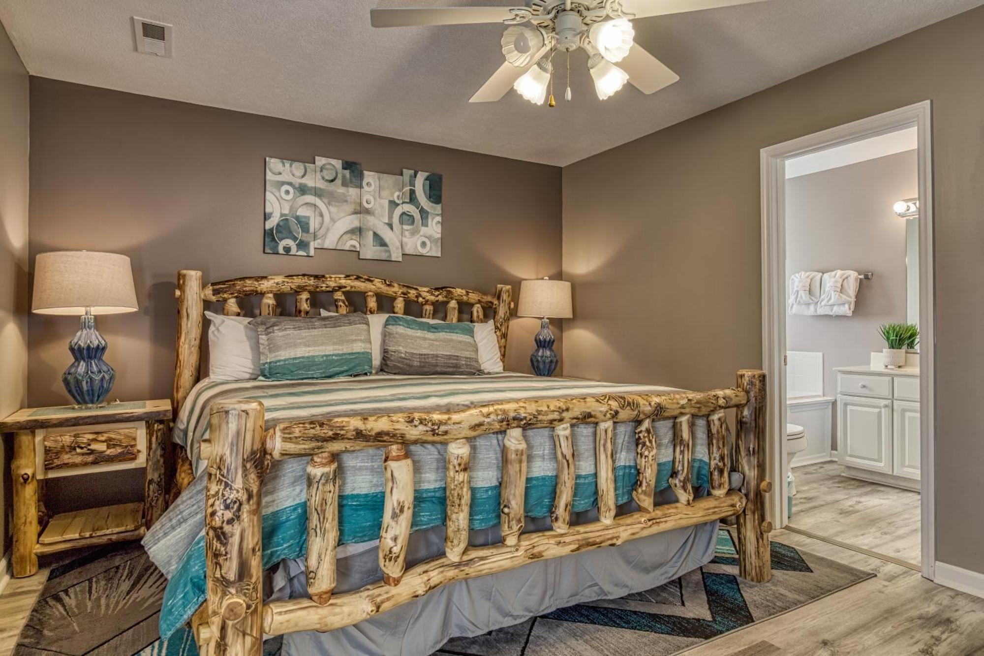 Alluring River Chalet Pigeon Forge