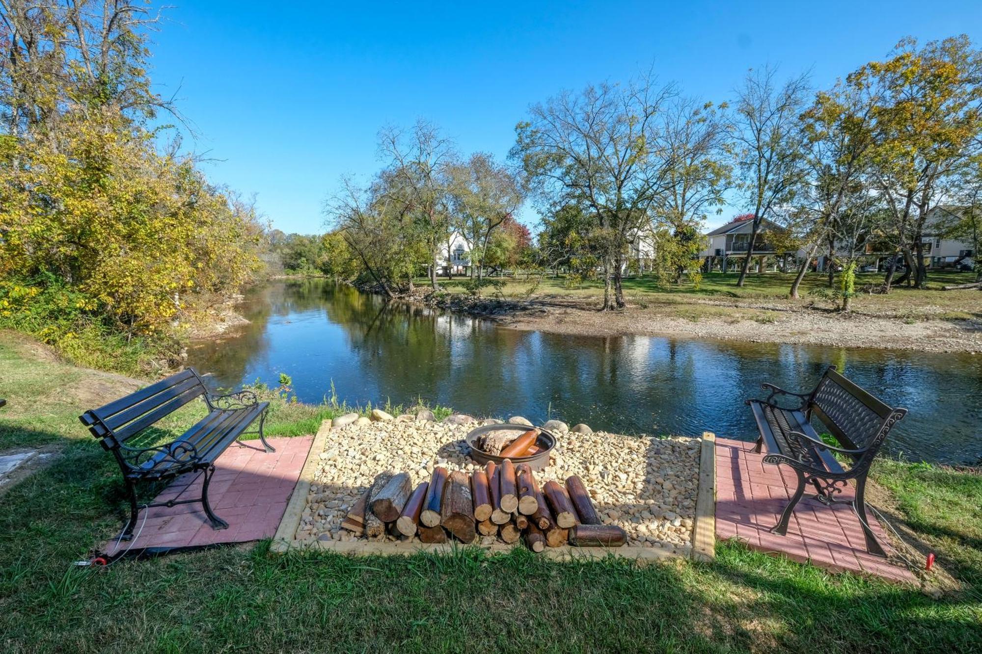 River Livin Holiday home