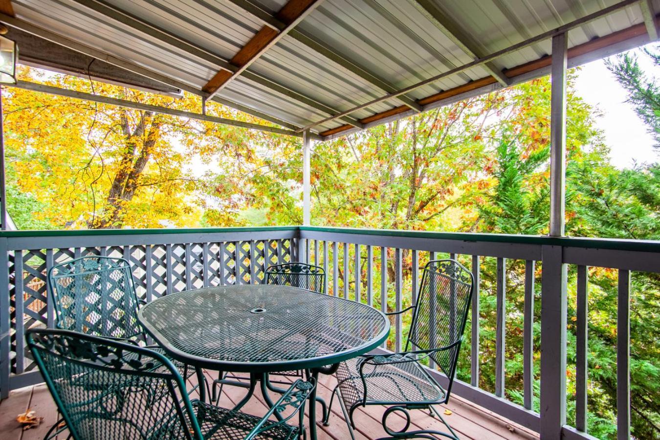 Holiday home Valley Heights W Hot Tub Life Size Games Lounge Pigeon Forge