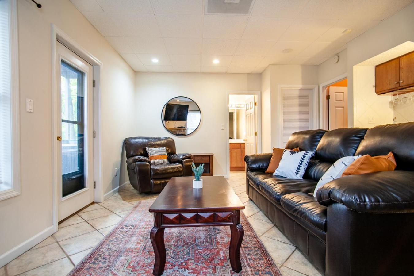 Valley Heights W Hot Tub Life Size Games Lounge Holiday home