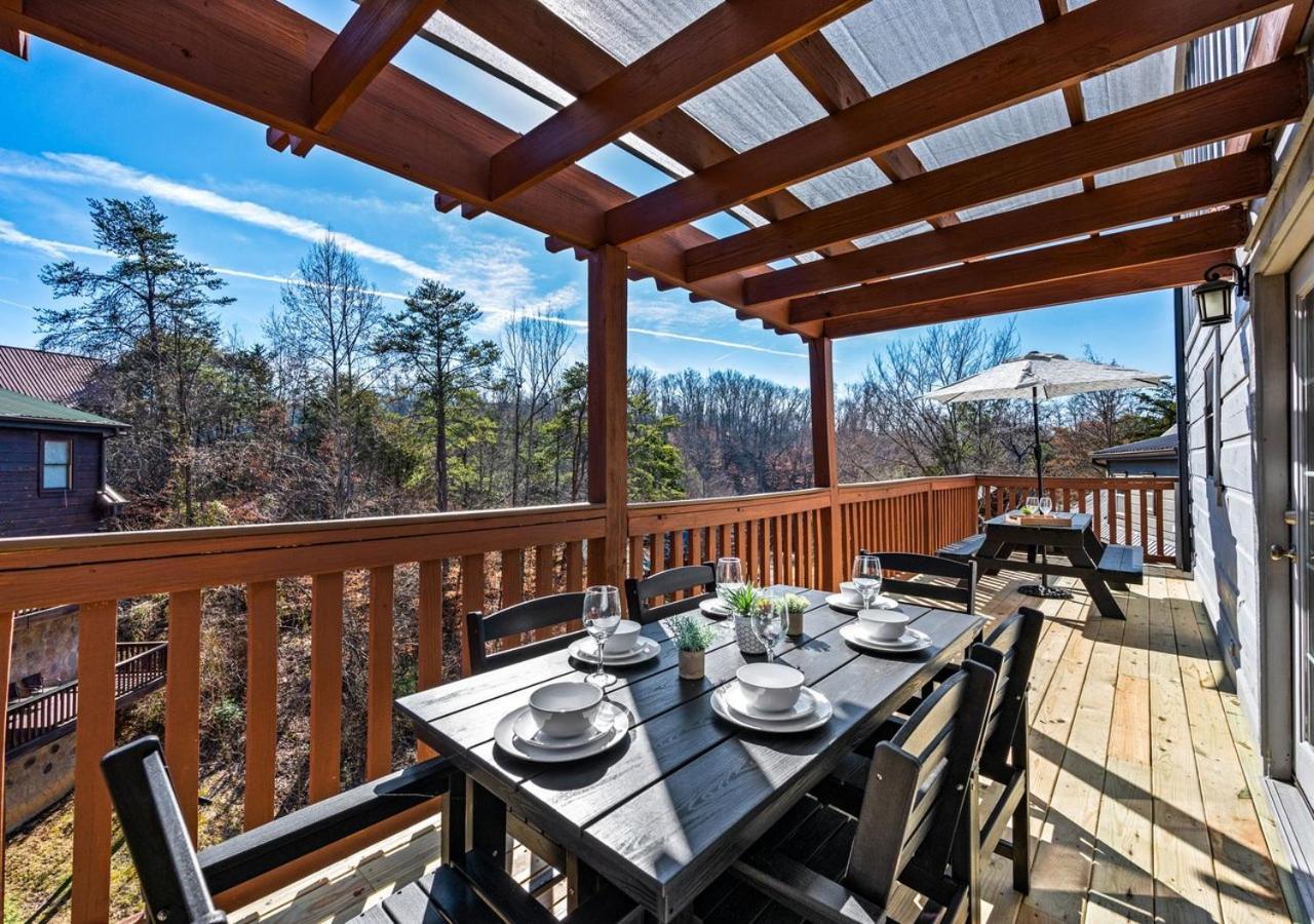 Family Friendly, Dollywood, Cal Ripken, Hot Tub Holiday home *