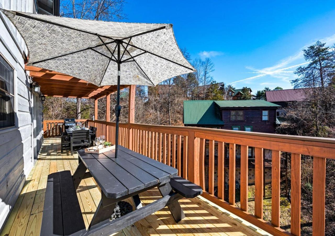 Family Friendly, Dollywood, Cal Ripken, Hot Tub *