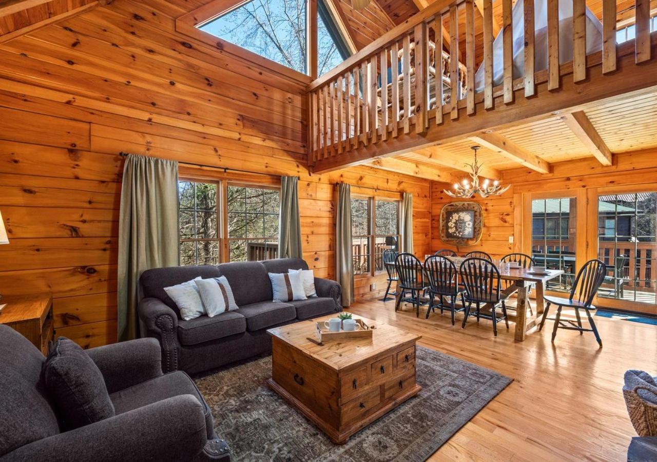 Holiday home Family Friendly, Dollywood, Cal Ripken, Hot Tub Pigeon Forge