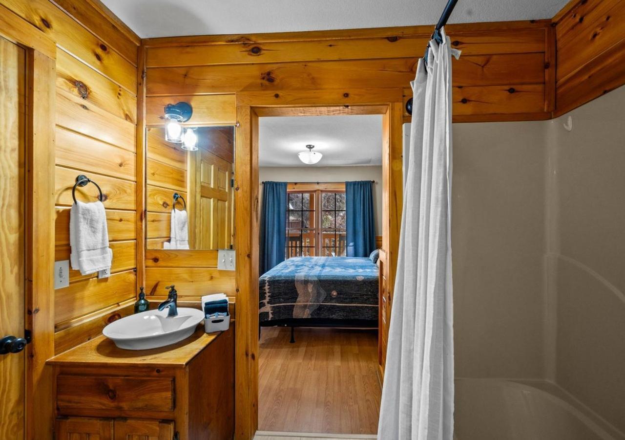 Family Friendly, Dollywood, Cal Ripken, Hot Tub Holiday home *