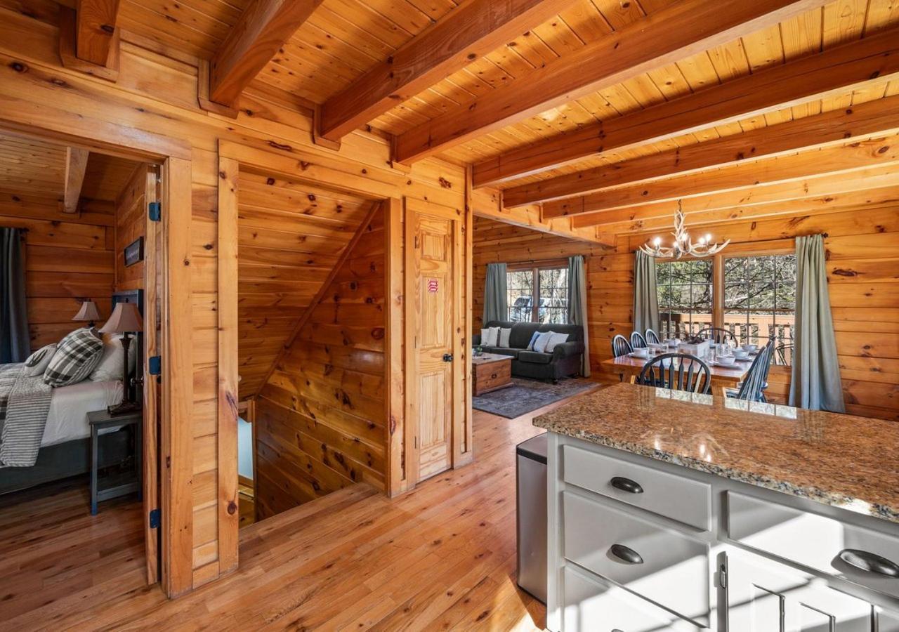 Family Friendly, Dollywood, Cal Ripken, Hot Tub Holiday home Pigeon Forge