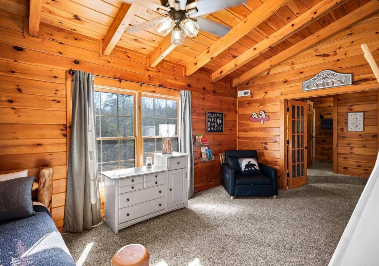 Family Friendly, Dollywood, Cal Ripken, Hot Tub