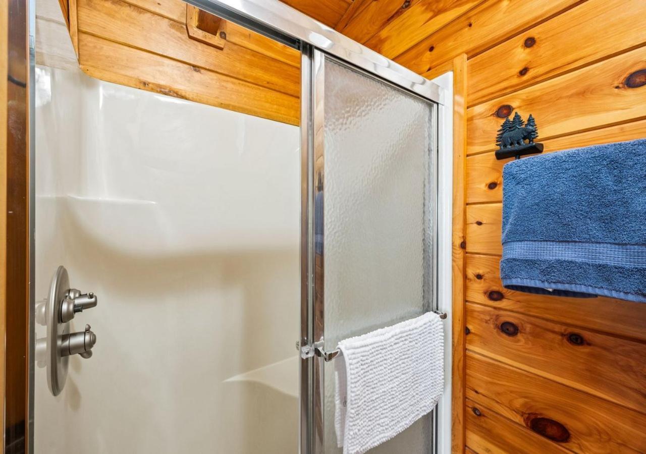 Family Friendly, Dollywood, Cal Ripken, Hot Tub Holiday home *
