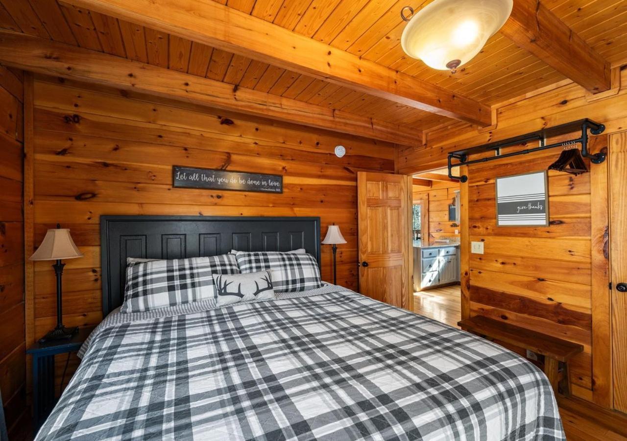 Holiday home Family Friendly, Dollywood, Cal Ripken, Hot Tub *