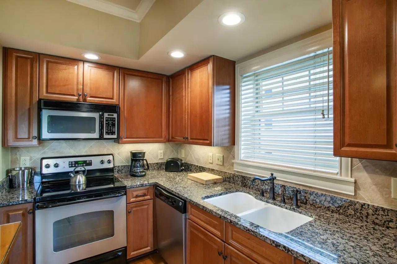 Holiday home Parkway Romance #247