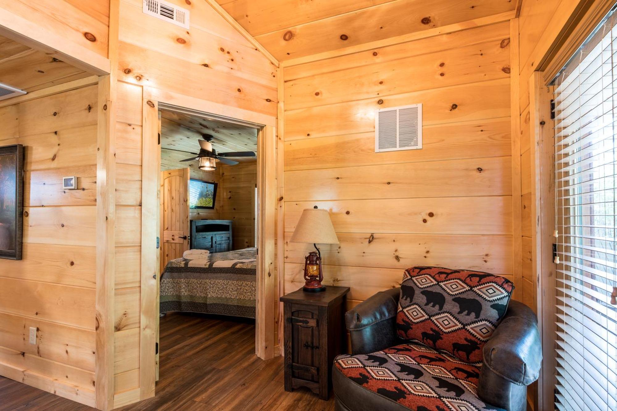 The Bear Club Campsite Pigeon Forge
