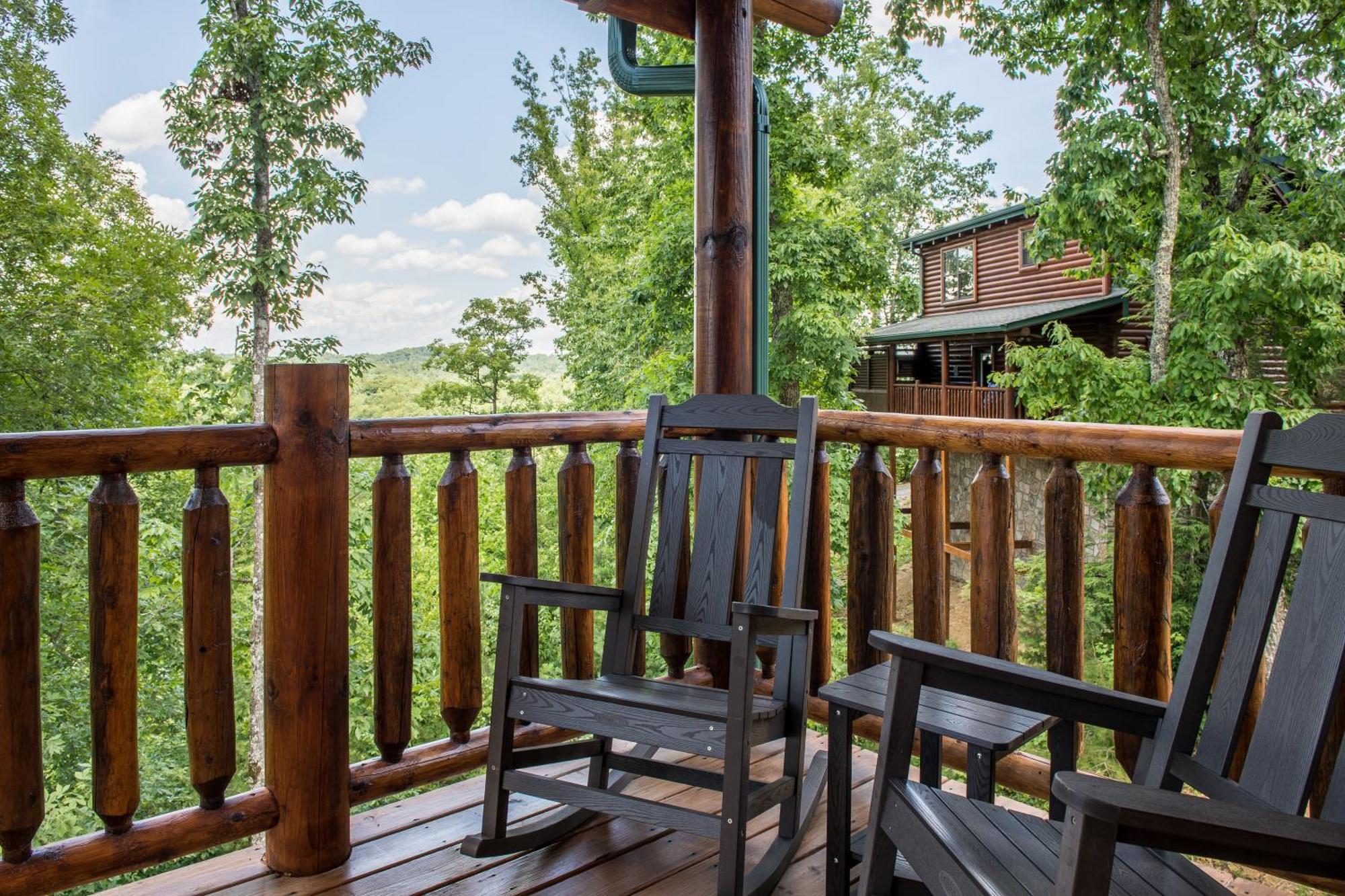 Campsite The Bear Club Pigeon Forge