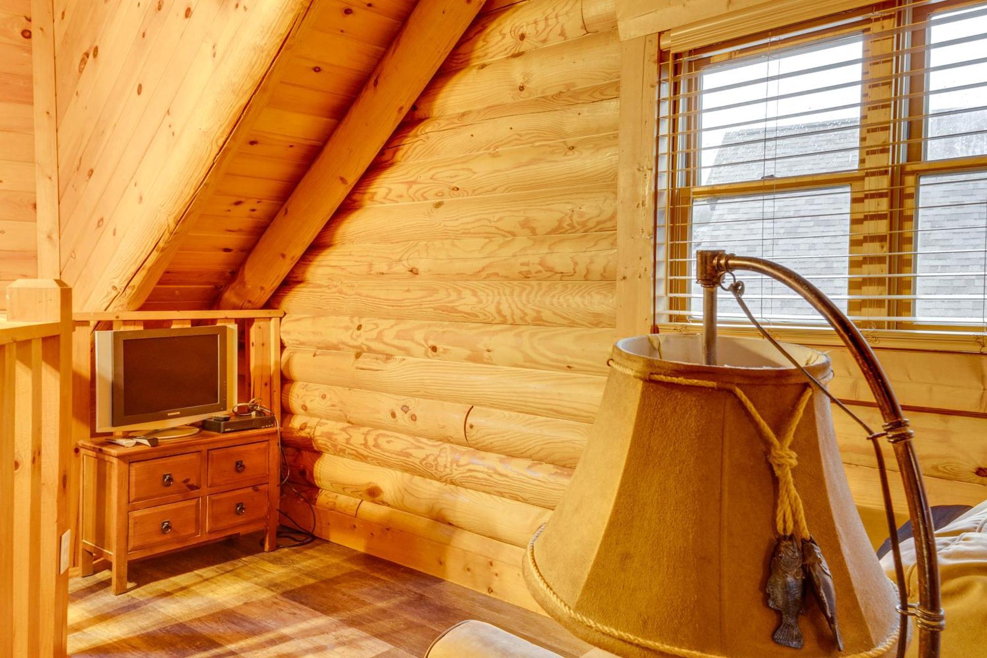Vacation 1 Mi To Dollywood Holiday home *