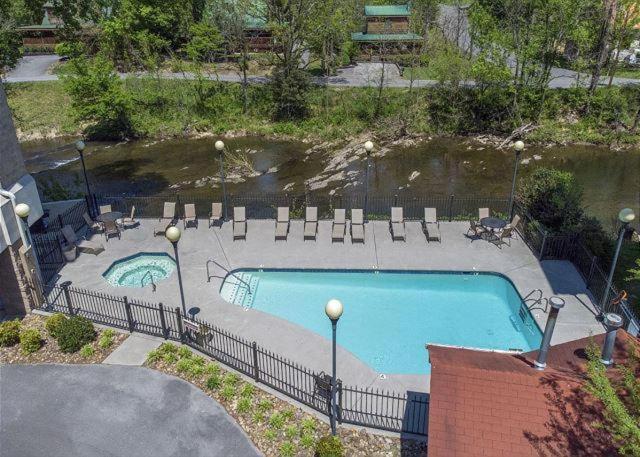 Holiday home Cl601 River Adventure Retreat Pigeon Forge