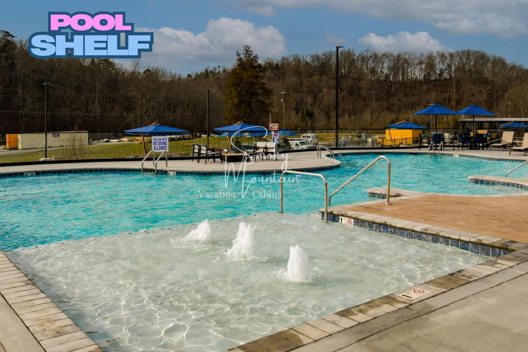 Smith Creek - 5 Bedrooms 20 Guest - Indoor Pool - Amenities * Pigeon Forge