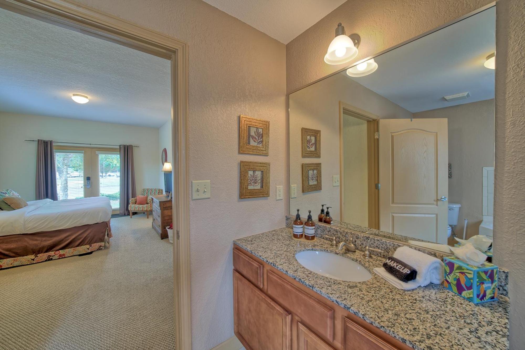 Mountain Escape Apartment Pigeon Forge