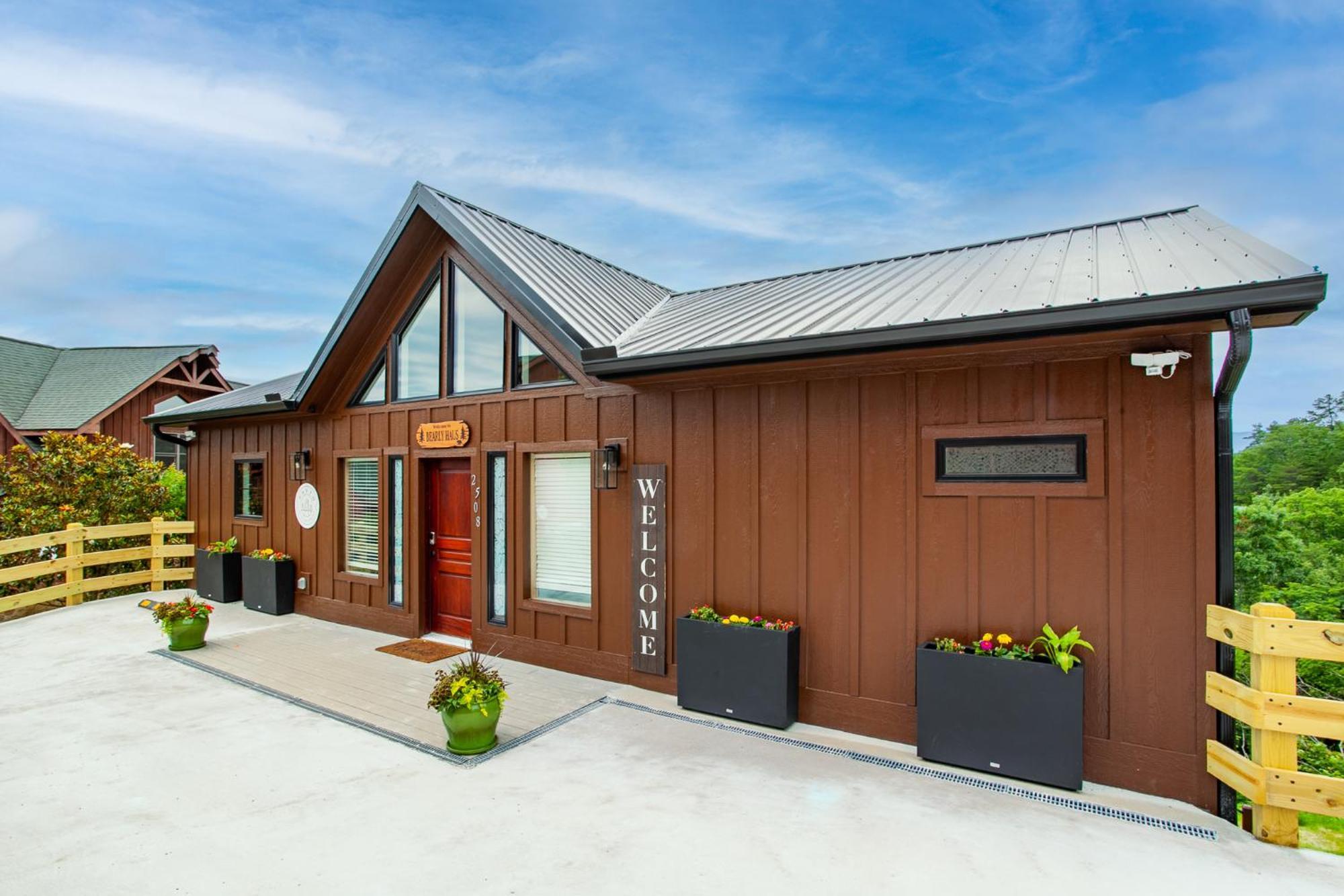 Holiday home Bearly Haus -views, Hot Tub, Pool & Xbox!