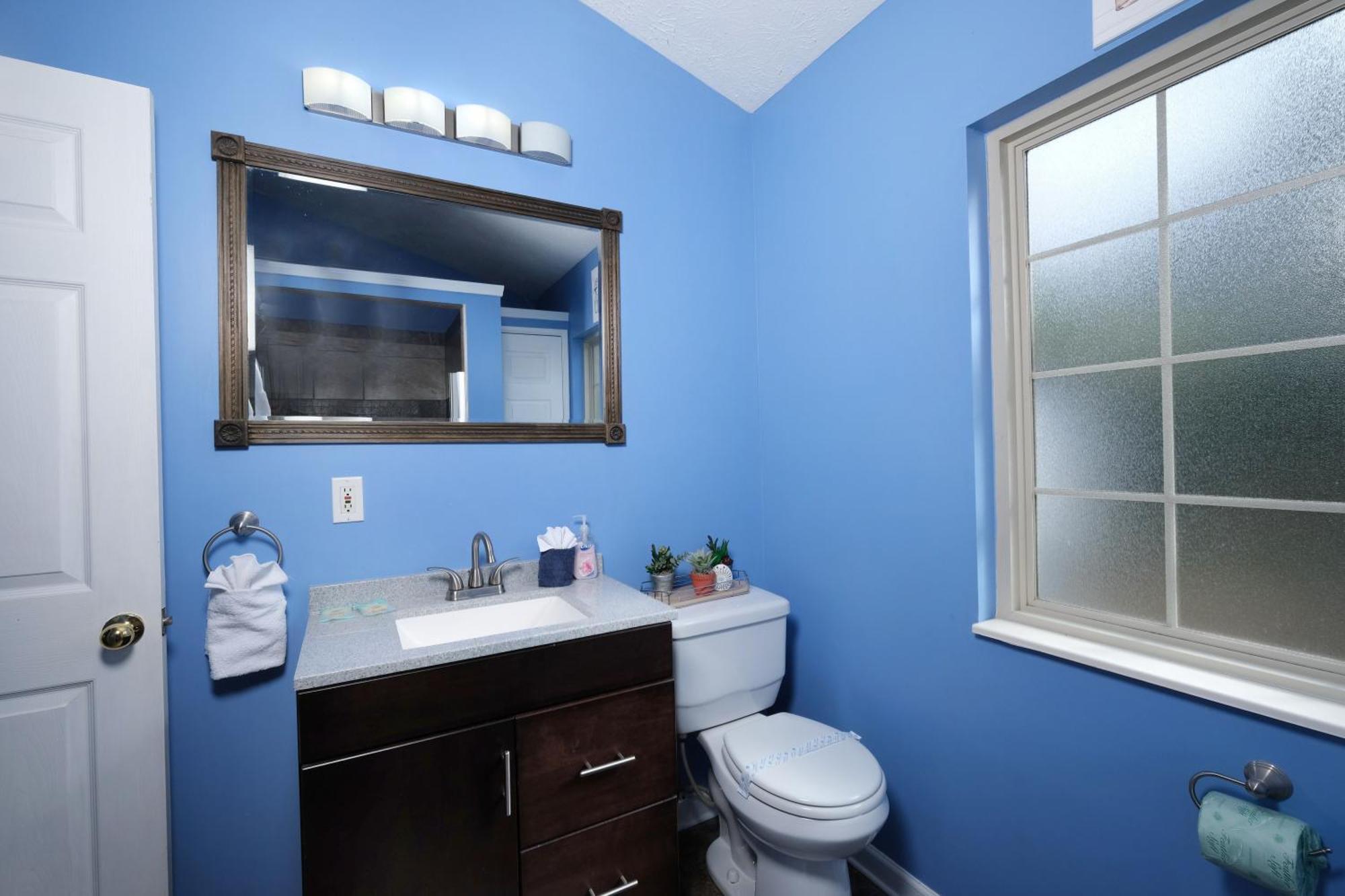 Holiday home Steps Away From Pf Parkway, Pet Friendly, Hot Tub! Pigeon Forge