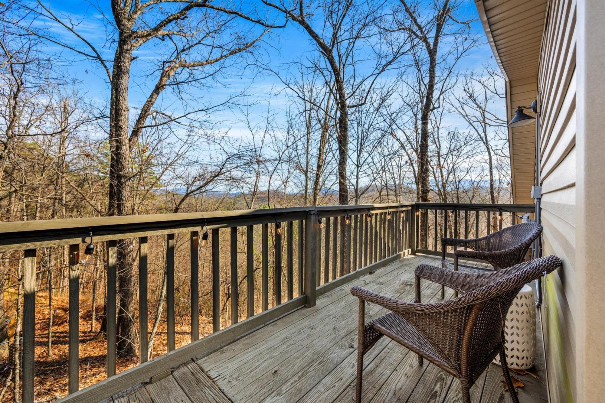 Holiday home Serene W Hot Tub, Games, Wi-fi, Pets Ok Pigeon Forge