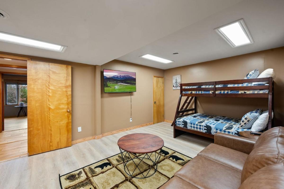 Holiday home Lux,hottub,game Room,central Location,mountain View Pigeon Forge