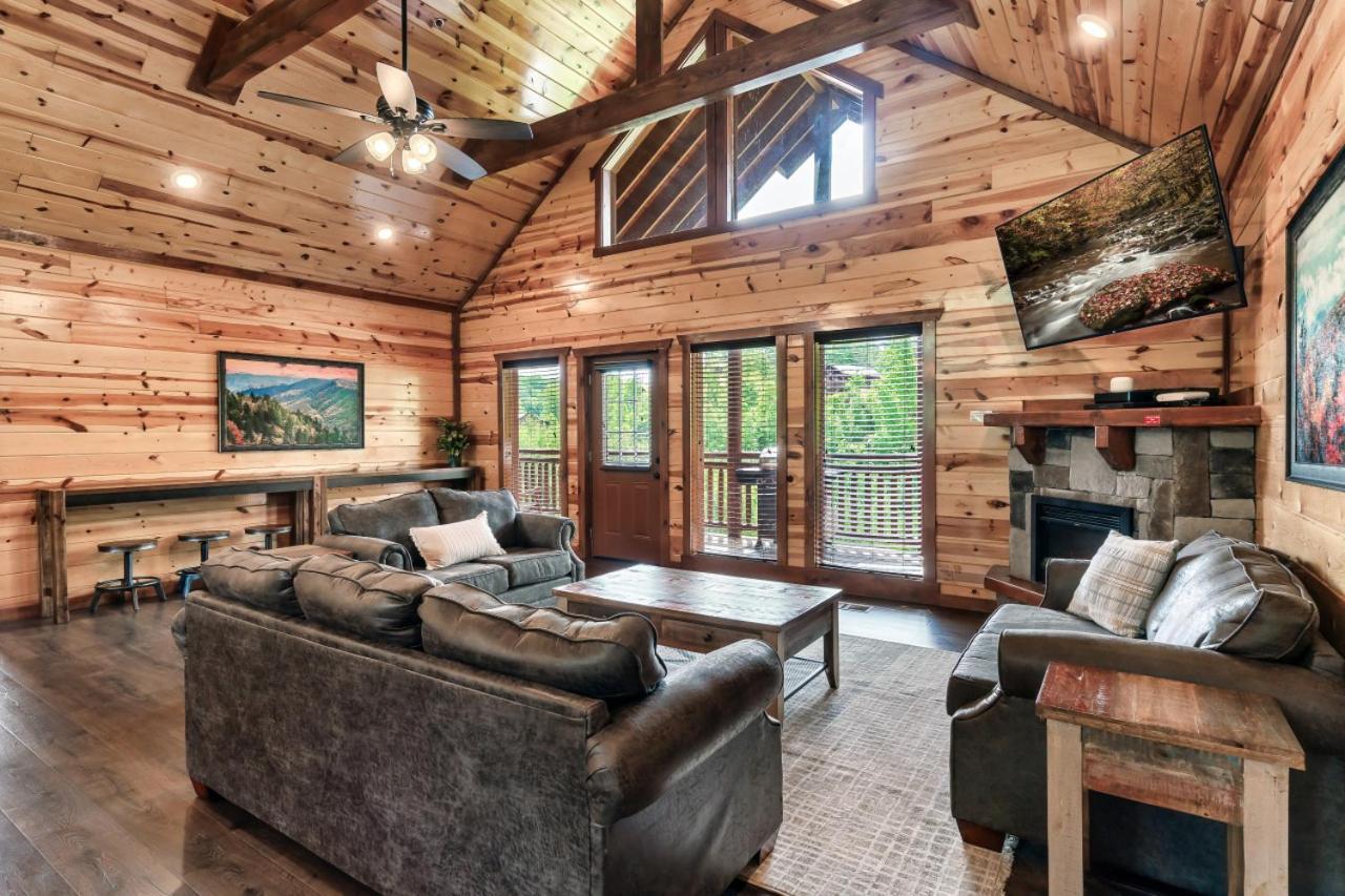 Mountaineer House Holiday home Pigeon Forge
