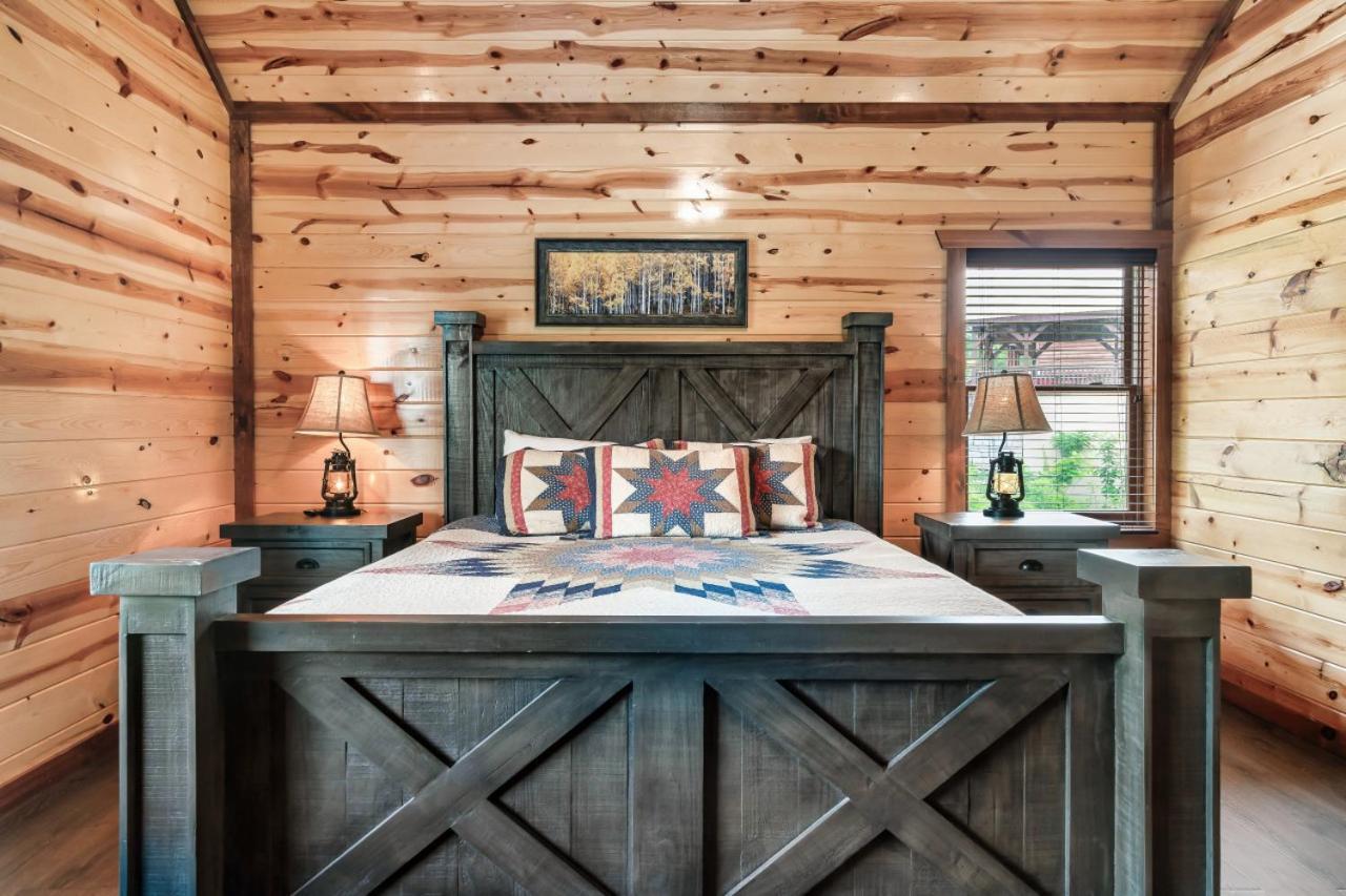 Mountaineer House Holiday home Pigeon Forge