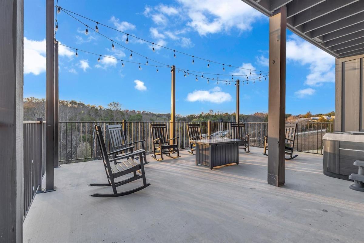 Smith Creek Lux By Luxstayusa Pigeon Forge